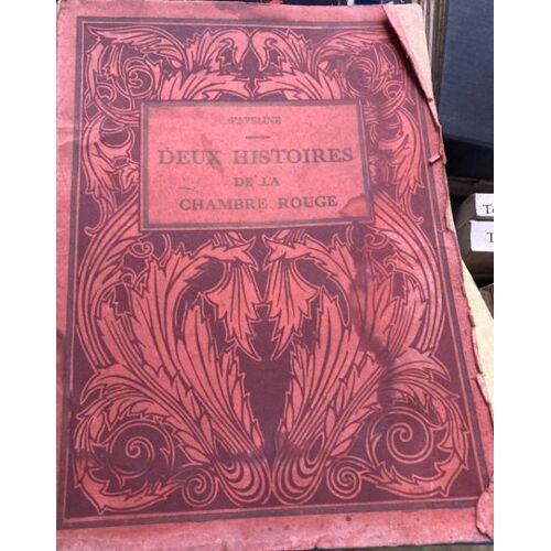 Deux Histoires De La Chambre Rouge
