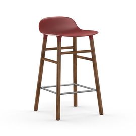 Normann Copenhagen Tabouret Form Barstool H 65 Cm Avec Piètement En Noyer (Rouge - Polypropylène Et Noyer)