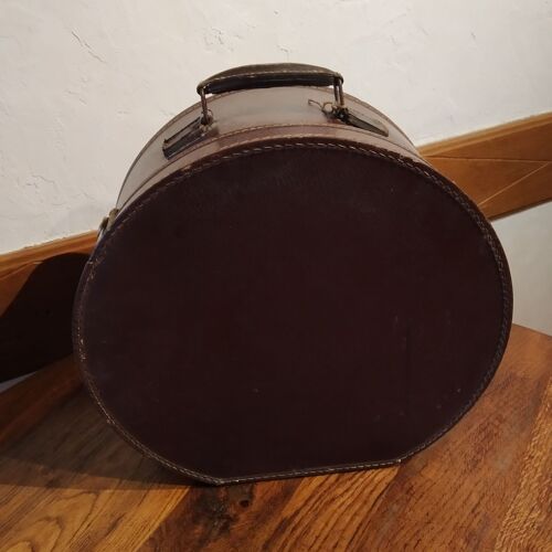 Boite À Chapeaux Ancienne
