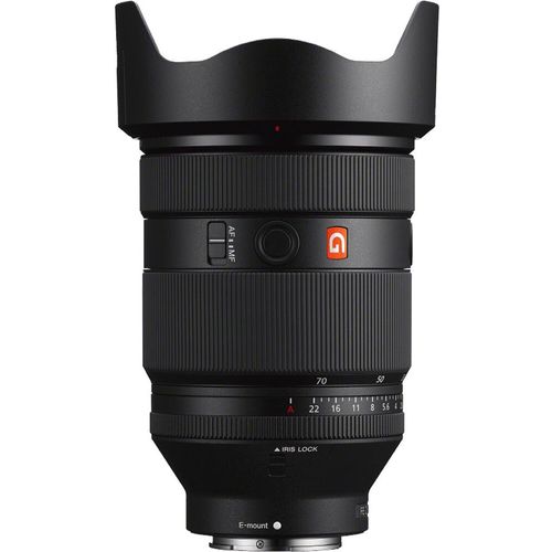 Sony 28-70mm f/2 GM