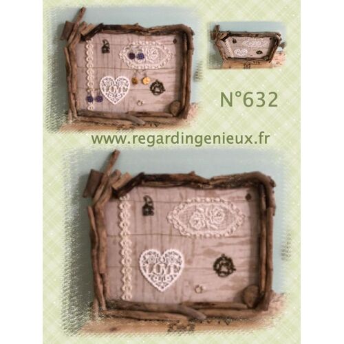 Presentoir A Boucles D'Oreilles En Bois Flotte N°632. Fabrication Artisanale.