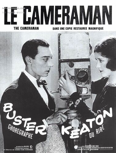 Le Caméraman - 1928 -Véritable Affiche De Cinéma Roulée- Format 40x60 Cm- De Edward Sedgwick Avec Marceline Day, Buster Keaton, Edward Brophy, Harold Goodwin, Sidney Bracey - 1928 Ressortie 2005