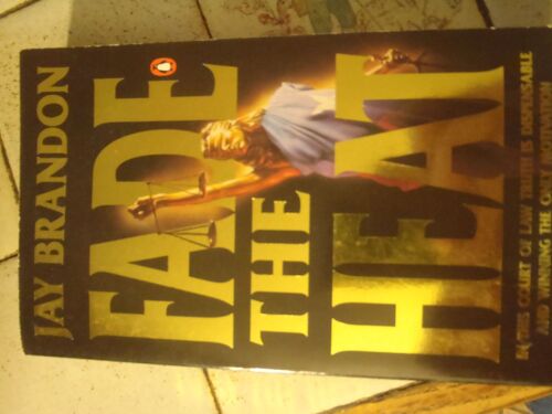 Livre Fade The Heat De Jay Brandon Ed Penguin