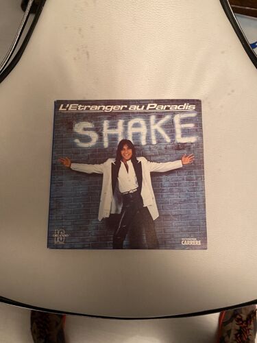 Shake L'étranger Au Paradis