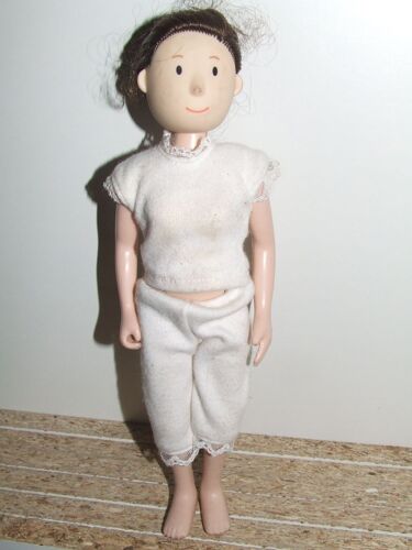 Poupee Eden Madeline 