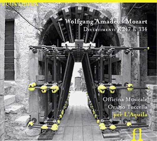 Divertimento K.247, Divertimento K.334