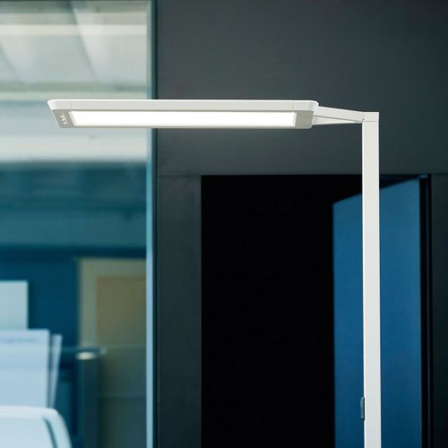 Lampadaire Led Yara.Single Cct, Bt, Pir, Argenté