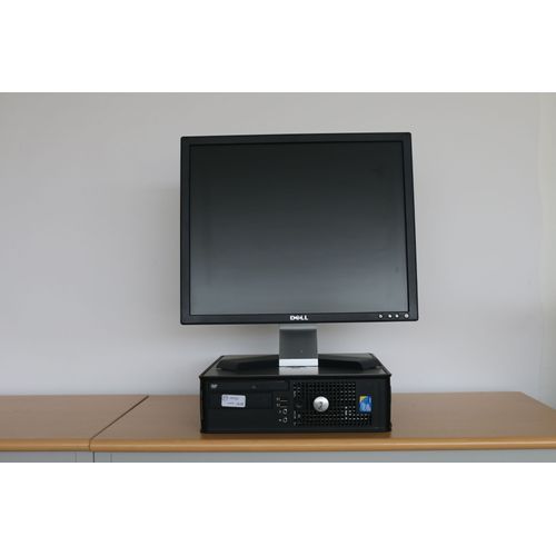 Dell Optiplex 780 Desktop - Intel Core Duo E5300 / 2.60 GHz - RAM 4 Go - HDD 160 Go - DVDRW - GigaBit Ethernet - Windows 7 Professionnel