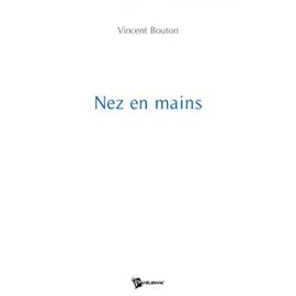 Nez En Mains