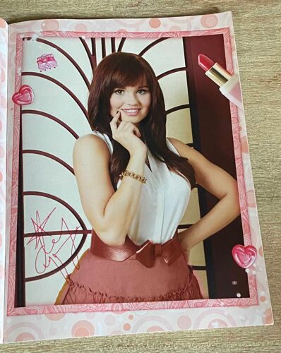 Poster A4 Debby Ryan