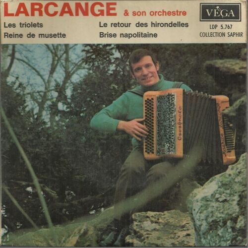 Les Triolets (E. Vacher) 1'35 - Le Retour Des Hirondelles (Trognée - Pagano) 2'56 / Reine De Musette (J. Peyronnin) 2'53 - Brise Napolitaine (Guérino - J. Peyronnin) 2'02