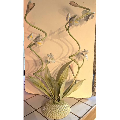 Fleurs en métal sur pied vintage