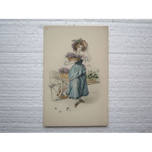 Carte Postale De L ¿Editeur M.M. Vienne  (N° 577).Theme: Femme Avec Fleurs