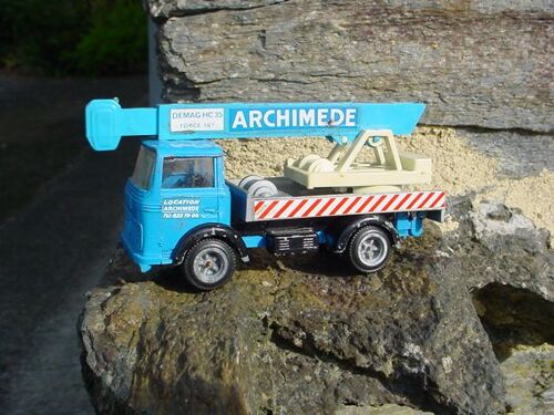 Champion Jouets An 70 Camion Mercedes Grue -Champion