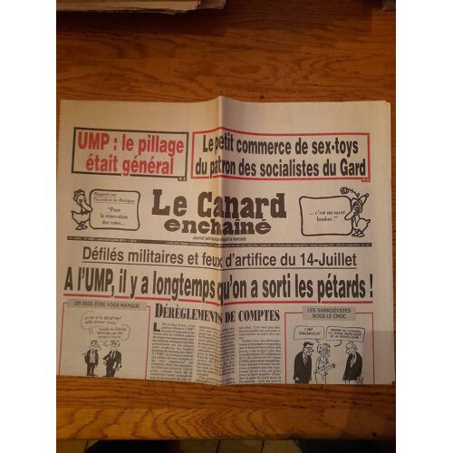 Le Canard Enchaîné 4889