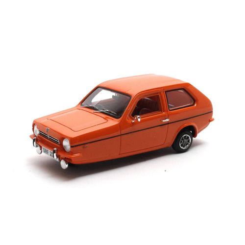 Reliant Robin Saloon Orange 1973 1/43 Matrix-Matrix