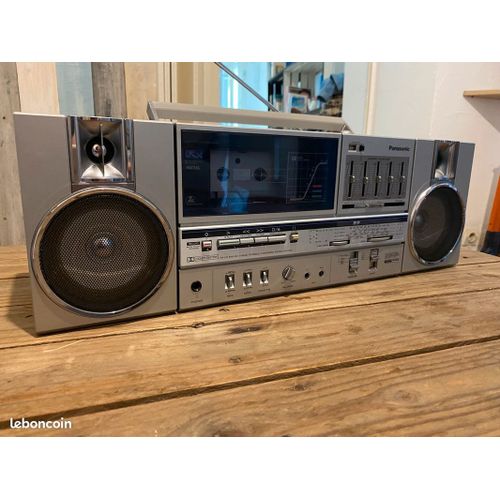 Radio cassette Vintage Panasonic. Modèle RX-C45