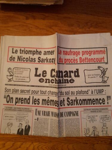 Le Canard Enchaîné 4910