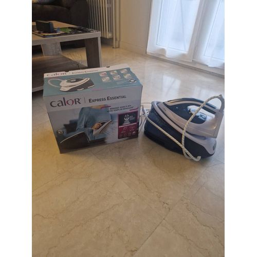 Centrale Vapeur de marque Calor en très bon état.