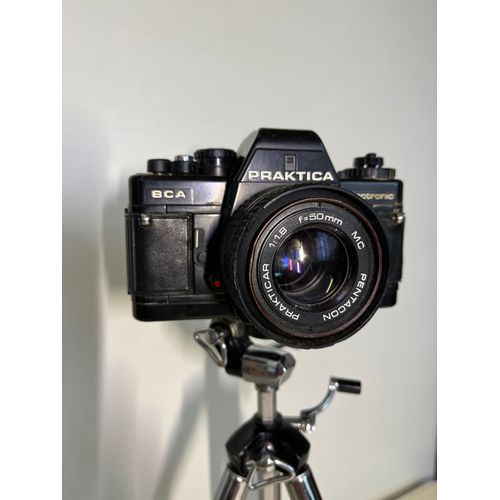Appareil photo PRAKTICA BCA électronique avec objectif 50mm 1:1,8 Pentacon Prakticar