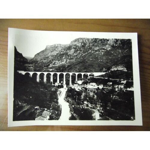 Photo Année 1950.Gorges Du Loup Vue Panoramique Du Pont Du Loup.Dimensions 9x6,5cm.