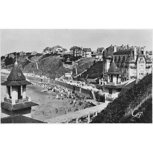 Carte Postale Semi-Moderne "184. Granville. La Plage Vue Du Casino"