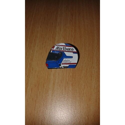 1 Pin's Casque Alain Prost