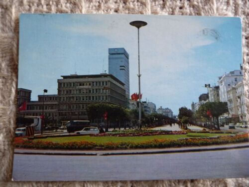 Tunis : La Place De L'afrique Dans Les Années 1975/80