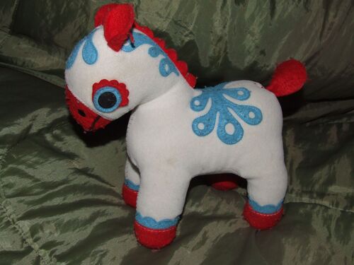 Cheval Brio Blanc Bleu Rouge Doudou Peluche 28 Cm