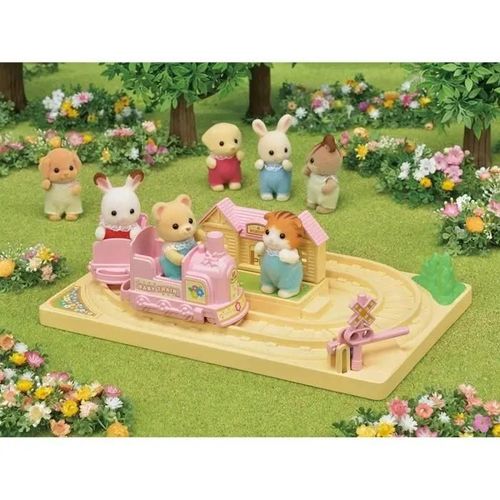 LA CRECHE ET LE JARDIN D'ENFANTS Le train tchou-tchou des bébés