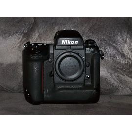 Boitier NIKON F5 nu