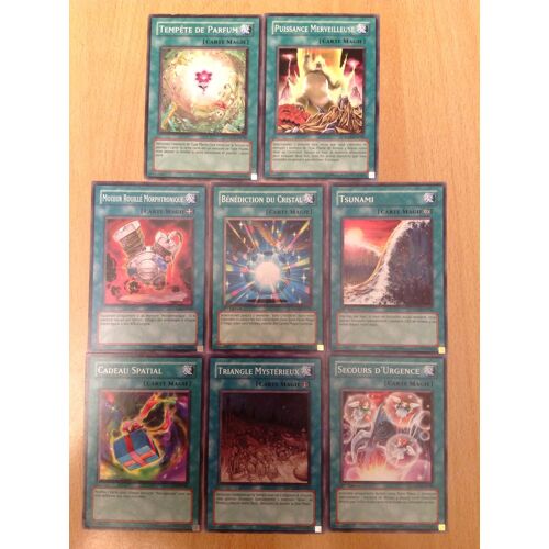 Triangle Mystérieux + Moteur Rouillé Morphtronique + Puissance Merveilleuse + Tempête De Parfum + Bénédiction Du Cristal + Tsunami + Secours D'urgence + Cadeau Spatial 