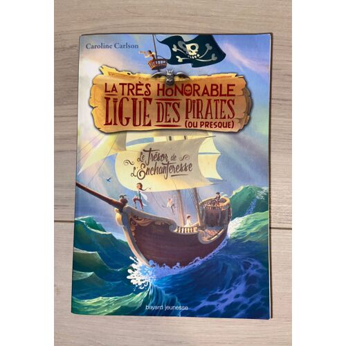 La Très Honorable Ligue Des Pirates (Ou Presque)