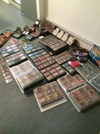 Lot De 1000 Cartes Yu Gi Oh + 50 Brillantes En Français
