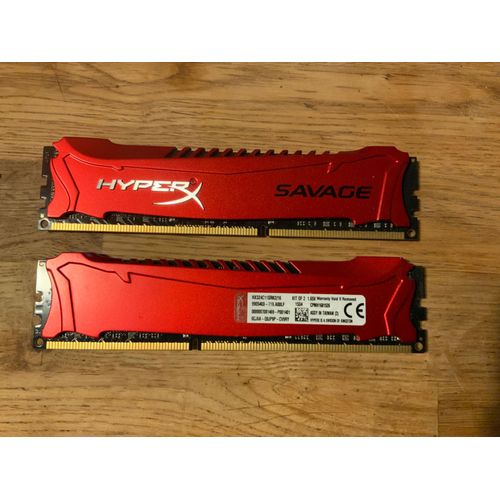 Kingston HyperX Savage HX324C11SRK2/16 Memory Module 16 GB UDIMM Kit (2 x 8 GB) (2400 MHz, CL11)