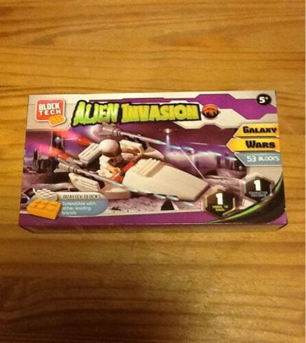 Jeu Construction Briques Alien Invasion 