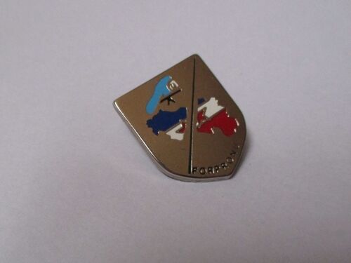 Pin's Armée / Forpronu Force De Protection Des Nations Unies (Argenté Signé Boussemart)