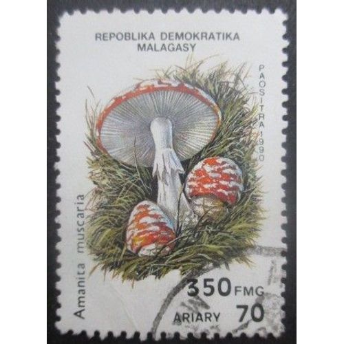 Madagascar N°1009 Champignon Oblitéré
