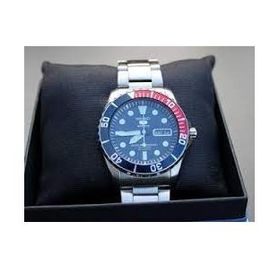 Seiko 5 Sport Montre Homme Mouvement Perpetuel Mecanisme Visible Au Dos Analogic Automatic 3 Aiguilles Fluorescen  Bracelet Acier Inoxydable Cadran 42 Mm Etanche Résiste 10 Bars Fonctionne Sans Pile