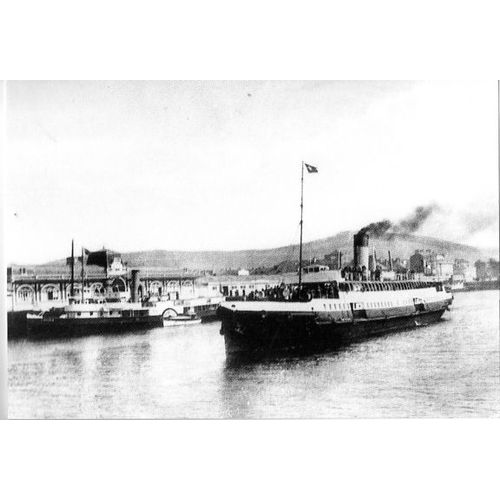 Le Transbordeur "Nomadic" Sortant De L'avant-Port De Cherbourg En 1912