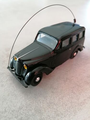 Renault Juva 4 - Gendarmerie-Eligor