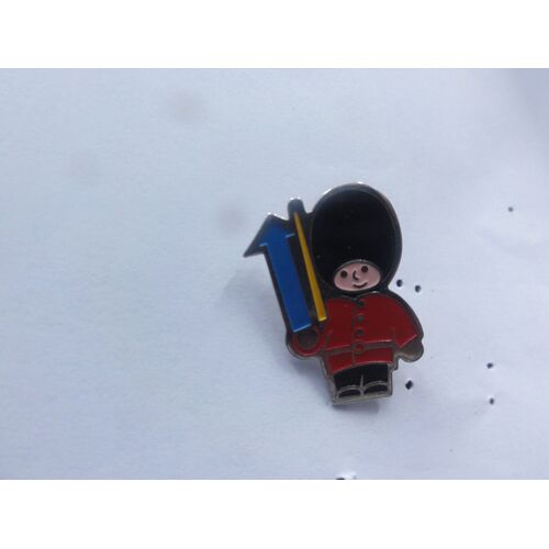 Pin's British Guard