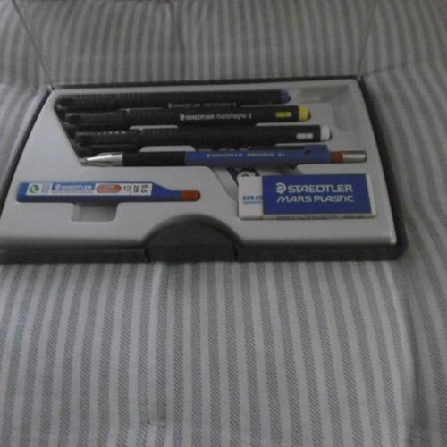 Coffret 3 Mars Magno 2 Avec Porte Mines, Mines Et Gommes Staedtler 711c6mf