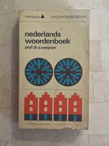 Nederlands Woordenboek, Door Prof. Dr. A. Weijnen 