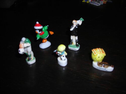 Lot De 5 Fèves Sur Le Sport (Foot-Ball, Patinage) Et Musique (Violon)