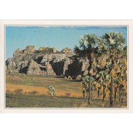 Madagascar, " Paysage Du Massif D'isaho Près De Ranohira ".