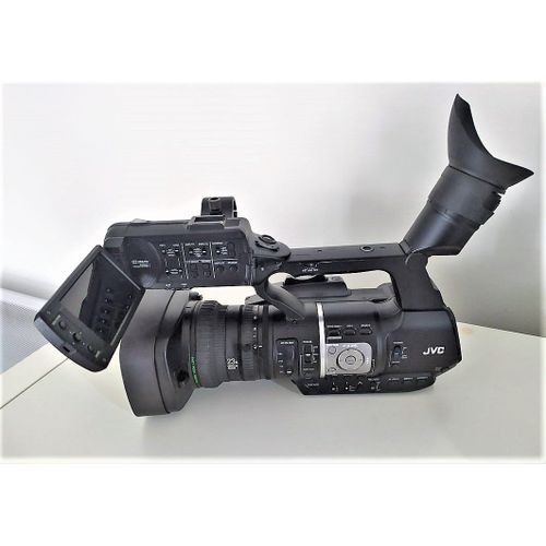 Caméra JVC GY-HM600U