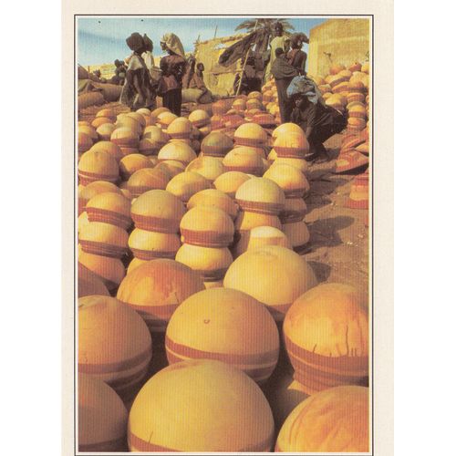 Mali, " Mopti, Poteries Sur Le Marché .