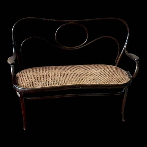 Banc viennois attribu Thonet annes 1900s en bois courb et cannage marron