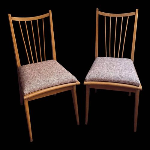 Chaises vintages style scandinaves bois